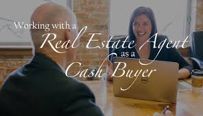 The Benefits of Choosing a Cash Buyer for Your Commercial Real Estate